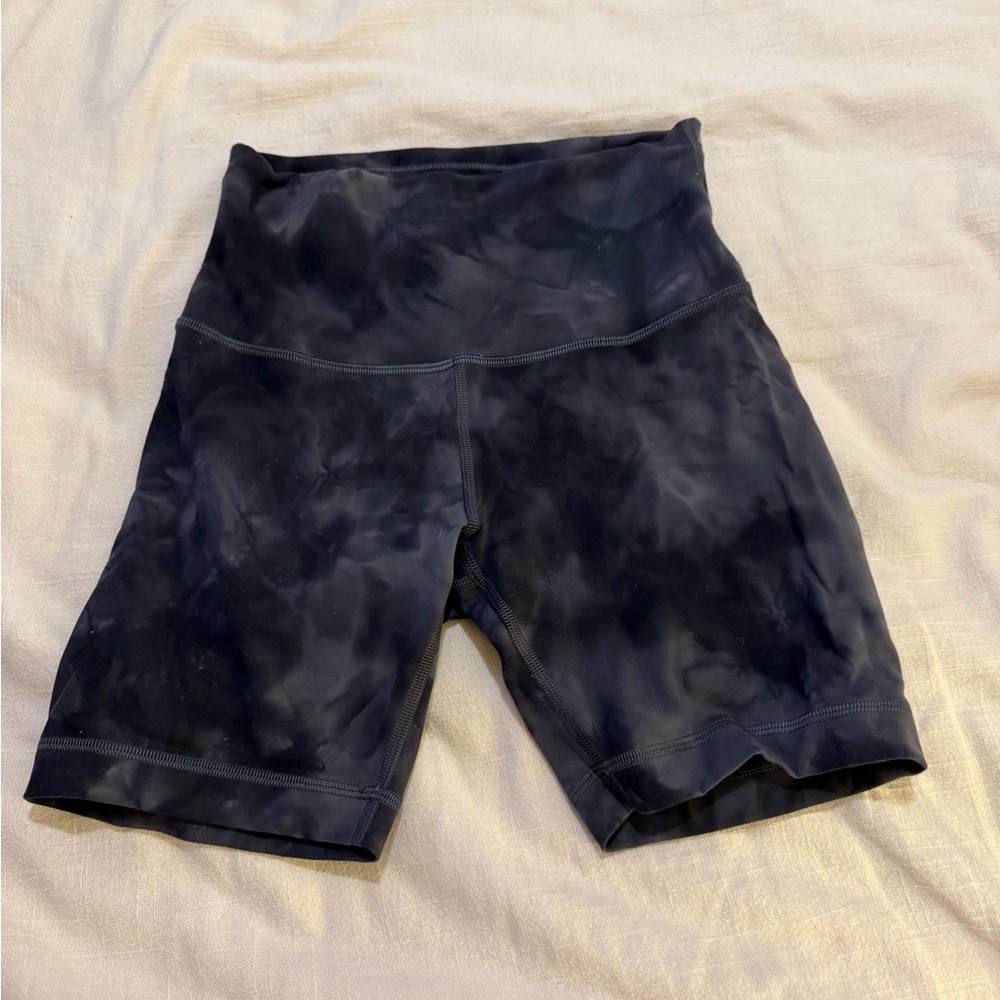 Women's Lululemon Black Tie-Dye Shorts